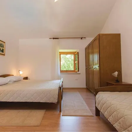 Stunning Home In Vrsar With Kitchen *